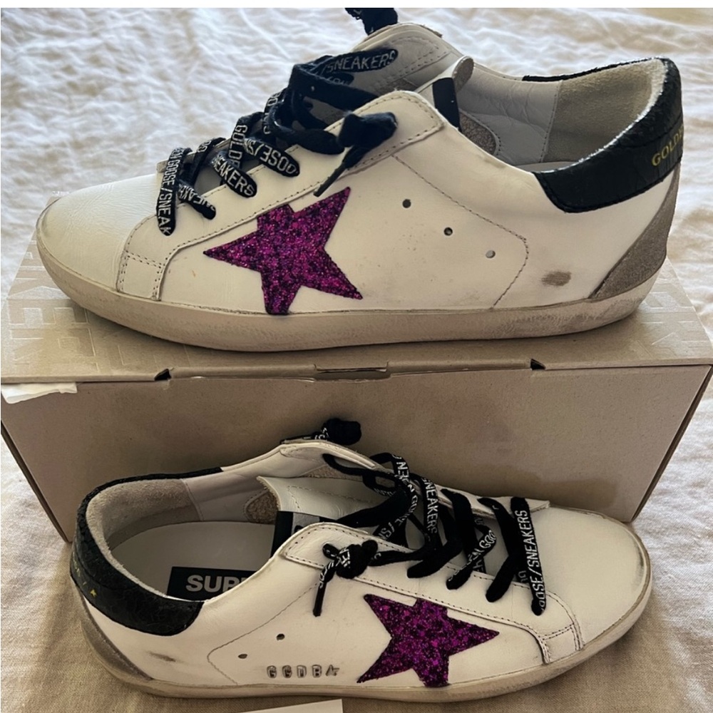 Great used condition, size 38. Not box